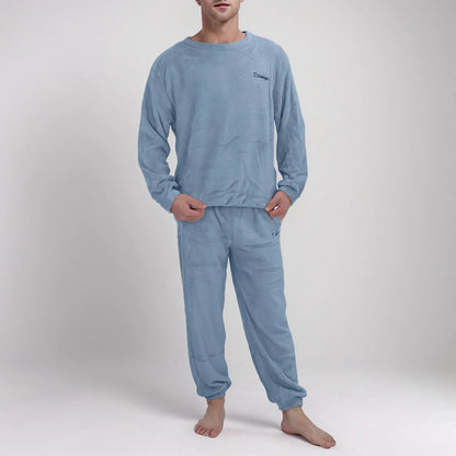 Flauschiger Herren Pyjama