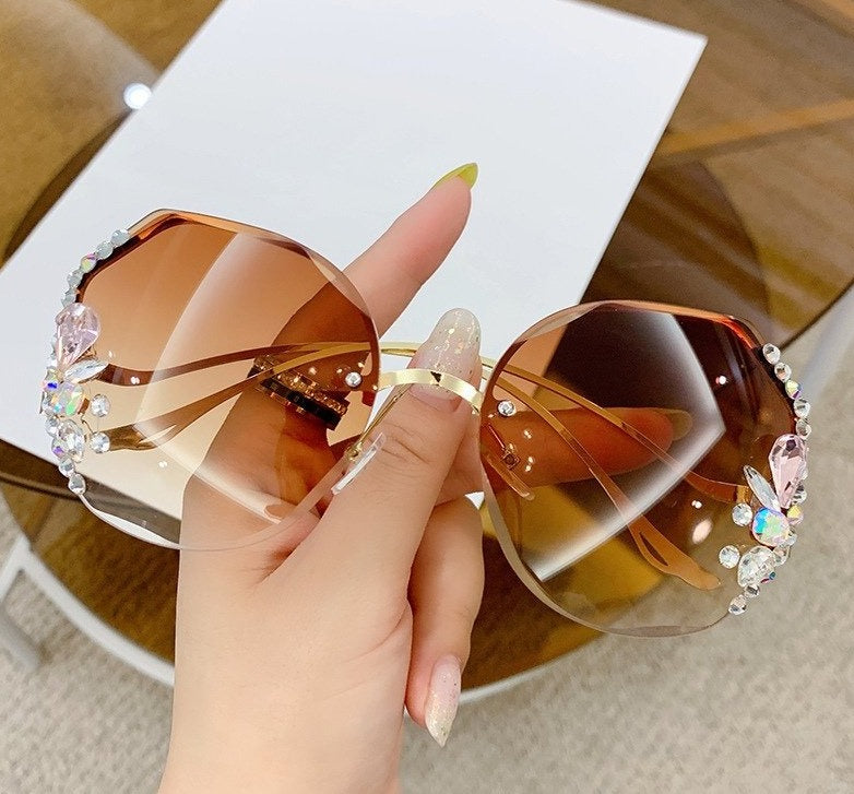 (50% Rabatt) Faye™ - Glamouröse Diamant-Sonnenbrille [Letzter Tag Rabatt]