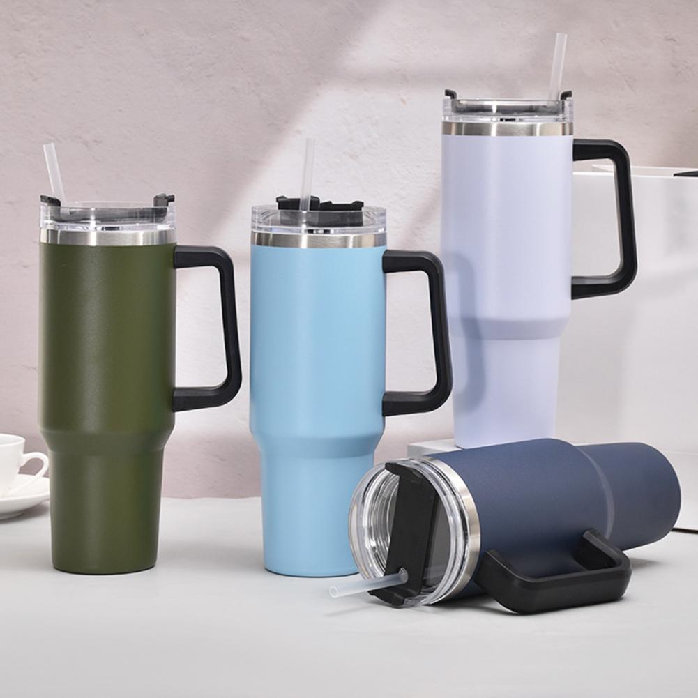 ThermoBottle™ - Strohhalm-Wasserflasche mit tragbarem Griff